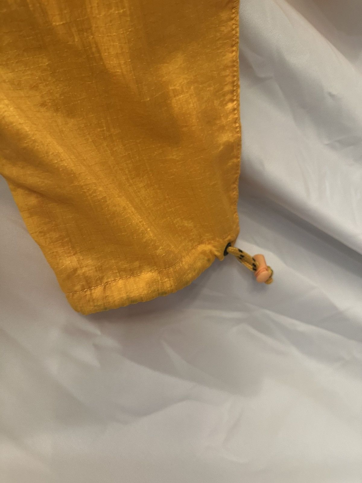 Off-White OFF-WHITE Yellow Jacket Size US L / EU 52-54 / 3 - 3 Thumbnail