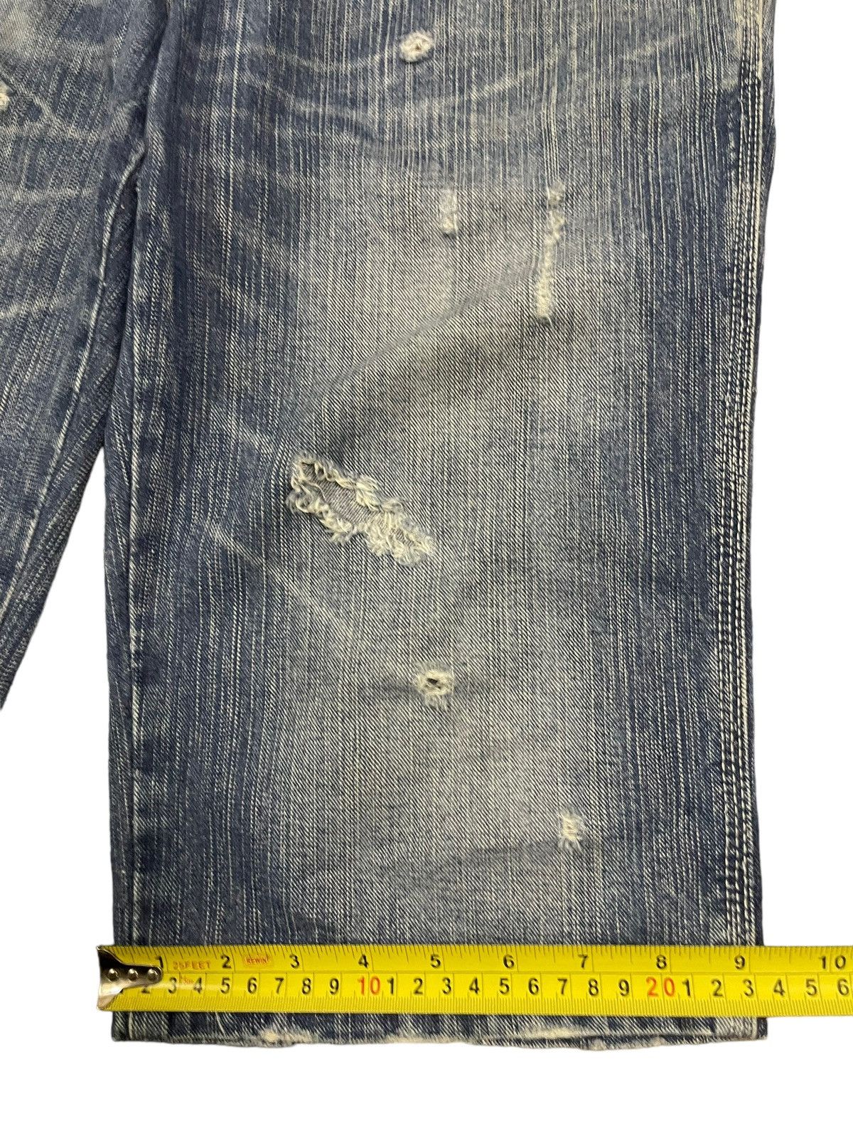 Edwin Vintage Edwin Classic Blue Wash Distressed Short Denim Size US 34 / EU 50 - 14 Thumbnail