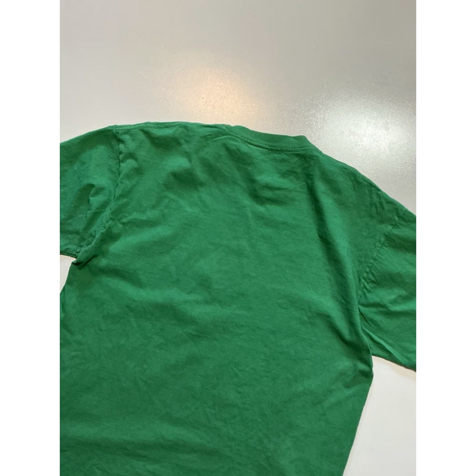 Undefeated VINTAGE Undefeated UNDFTD Los Angeles Five Strike Green Graphic 2002 S/S T-Shirt Sz. L Mens Shirt Green 2002 Five Strike UNDFTD LA SVG Size US L / EU 52-54 / 3 - 5 Thumbnail