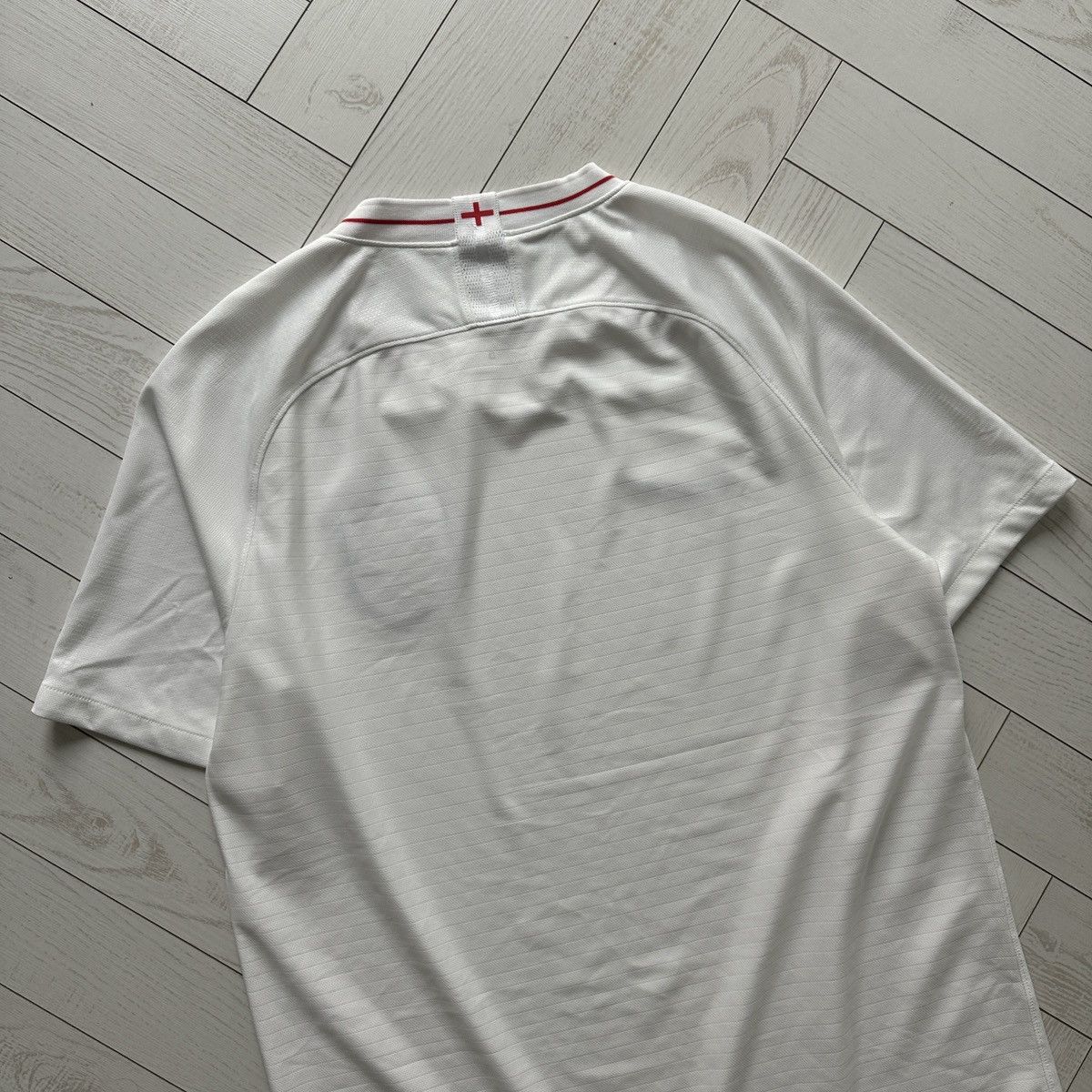 Other England x Nike Football jersey 2018 Home white size L y2k Size US L / EU 52-54 / 3 - 6 Thumbnail