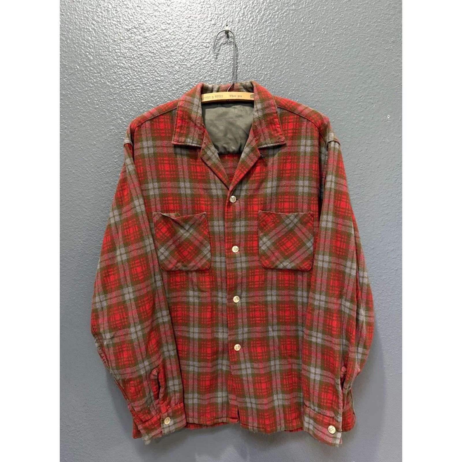 Vintage VINTAGE 60s Wool Shirt Button Up Loop Collar Flannel Large Red Mens Size US L / EU 52-54 / 3 - 4 Thumbnail