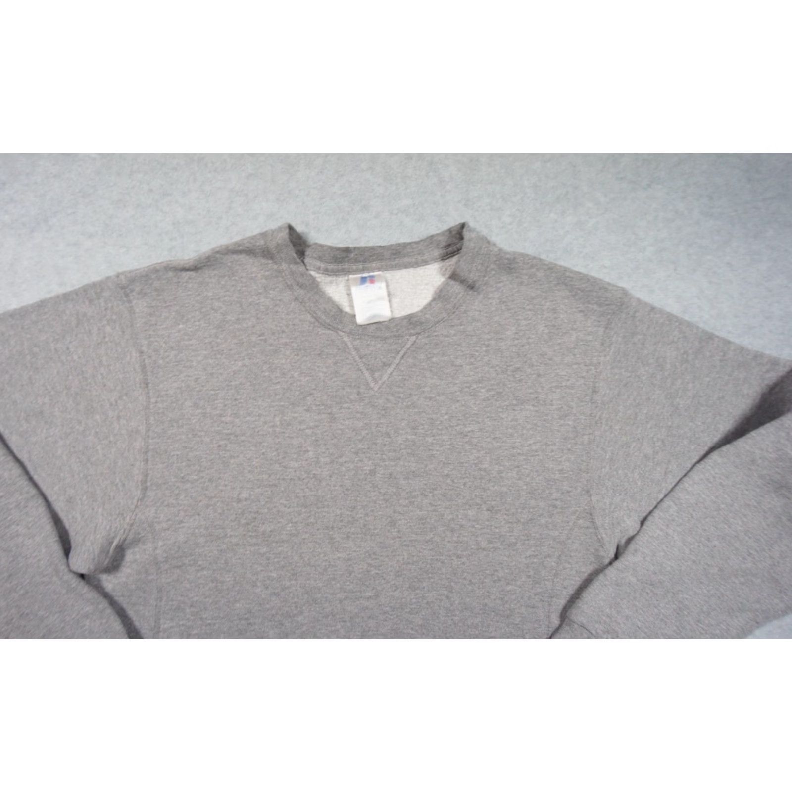 Russell Athletic Russell Athletic Sweatshirt Adult Medium Gray Crewneck Sweater Pullover Mens Size US M / EU 48-50 / 2 - 2 Thumbnail