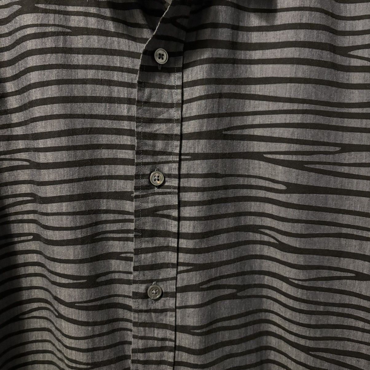 Louis Vuitton Louis Vuitton 2016 Stripe Button Ups Size US M / EU 48-50 / 2 - 3 Thumbnail