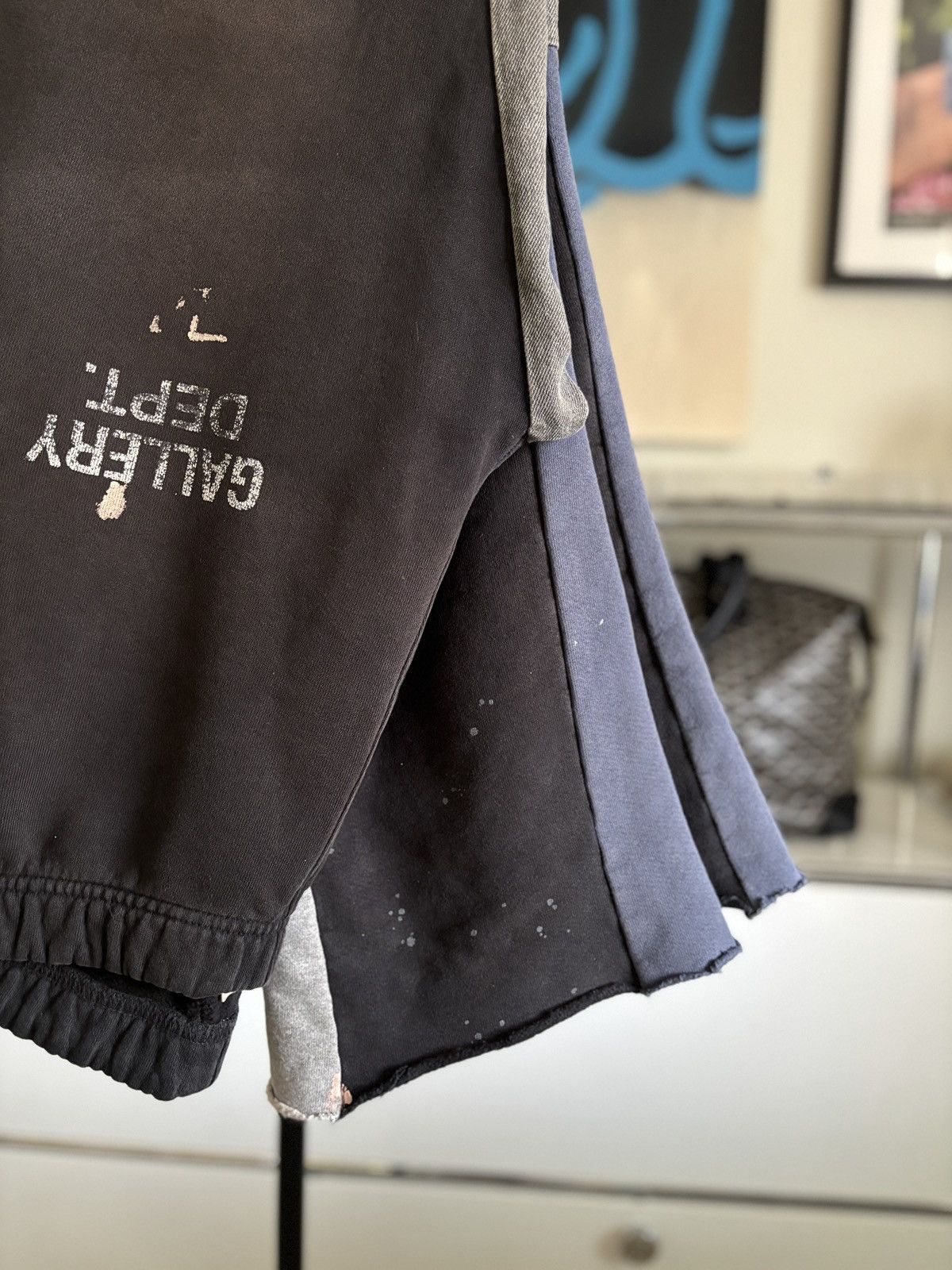 Gallery Dept. FADED BLACK - PAINTER LOGO FLARE SWEATPANTS Size US 34 / EU 50 - 6 Thumbnail