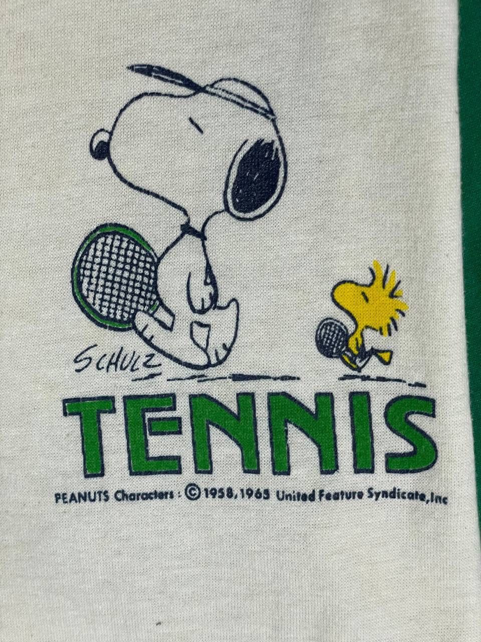 Vintage vintage 60s peanuts cartoon woodstock tennis game Size US L / EU 52-54 / 3 - 5 Thumbnail