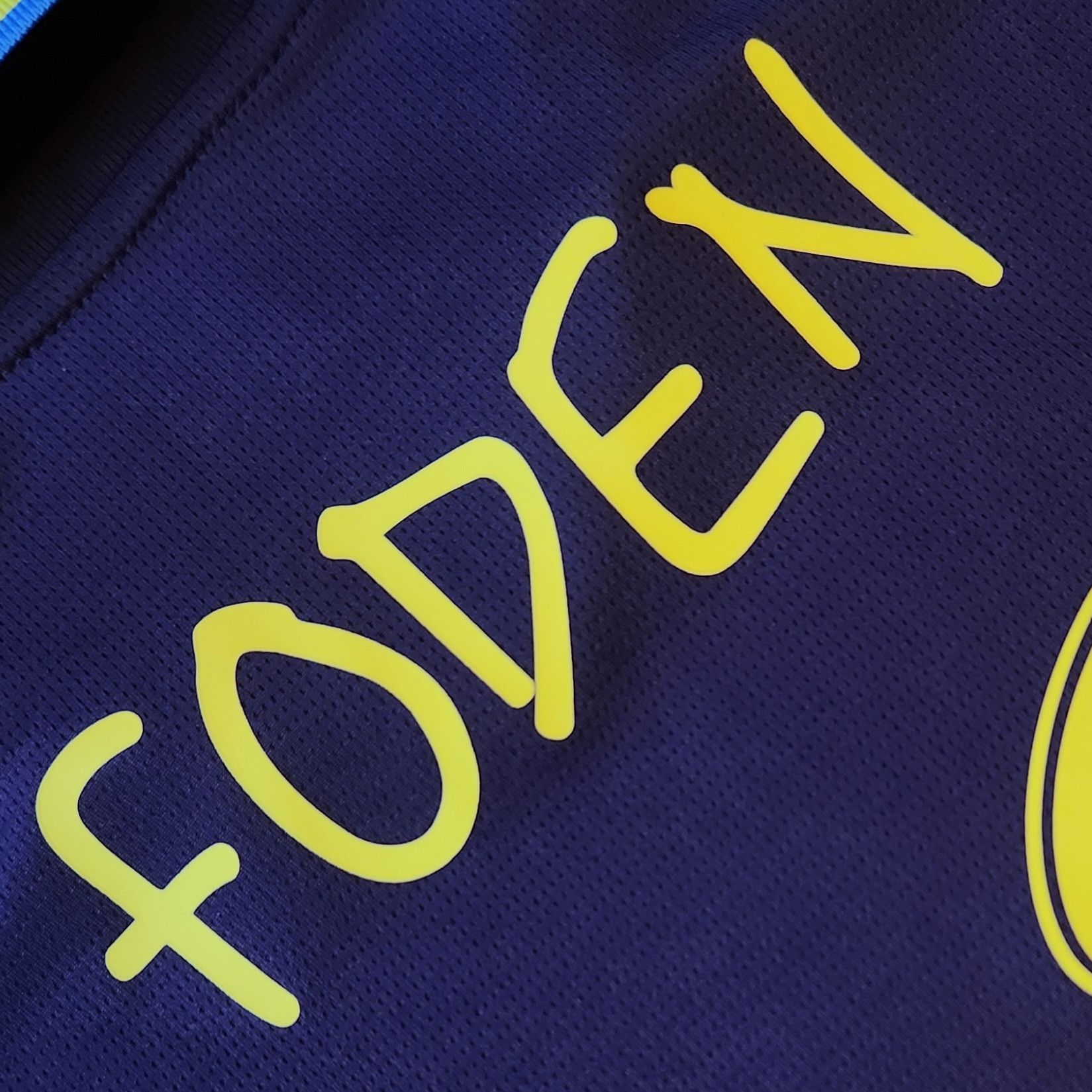 Puma Authentic Manchester City FODEN 2024-2025 24/25 Away Carabao Size US M / EU 48-50 / 2 - 4 Thumbnail