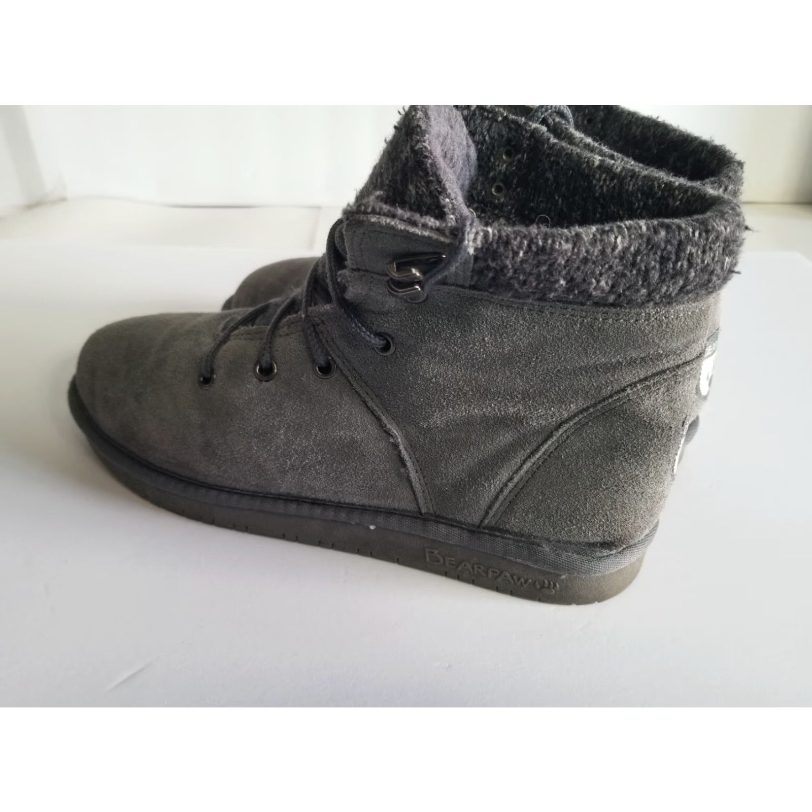 Vintage BEARPAW Womens Macie Wool Lined Boot Gray Suede Lace Up Booties, US Size 9, Ankle, Flat Heel, Boot, Boots, Winter, Fall, Womens Size US 9 / IT 39 - 4 Thumbnail