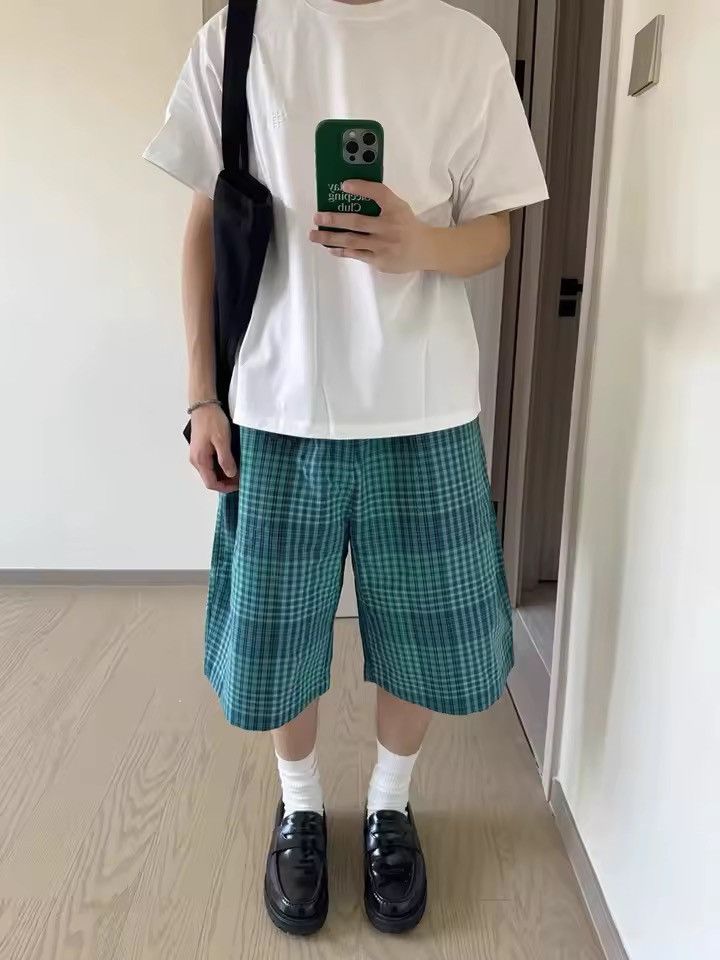 Japanese Brand Checkered Plaid Retro Style Loose Shorts Size US 30 / EU 46 - 2 Thumbnail