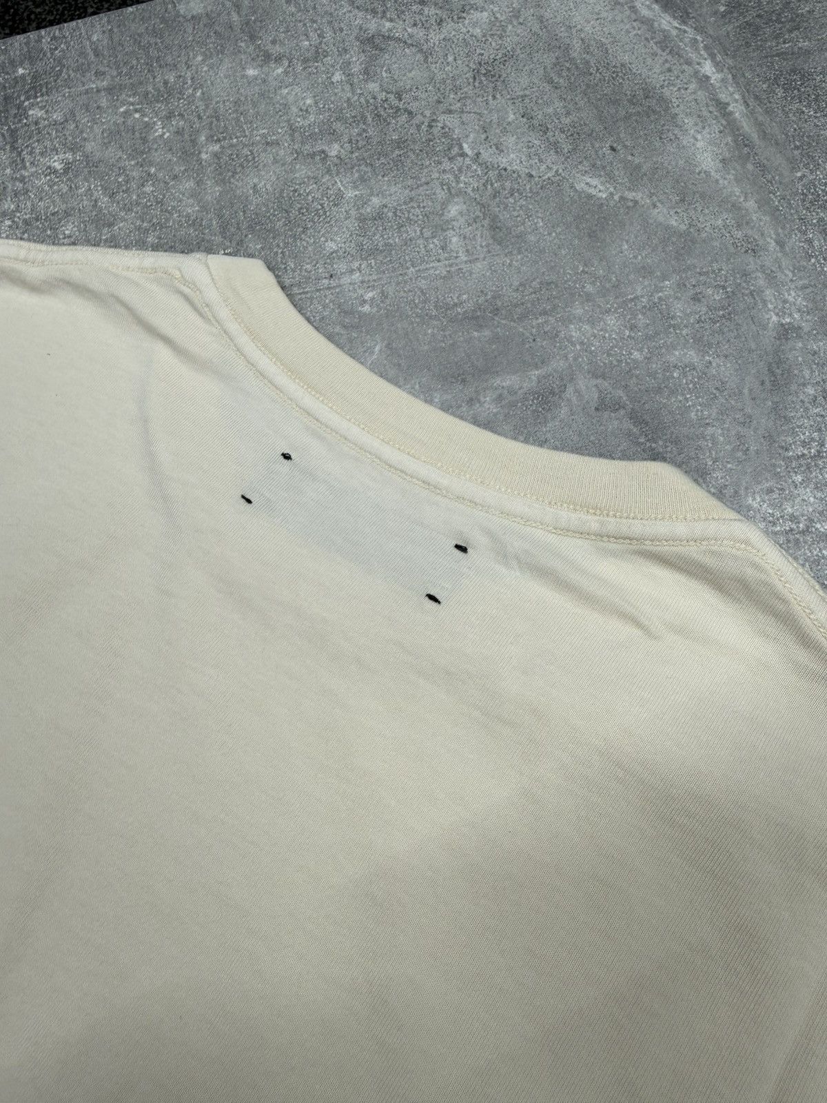Amiri MA Logo Cropped Tee Alabaster. bnwt. rrp £340.00 Size XS / US 0-2 / IT 36-38 - 4 Thumbnail