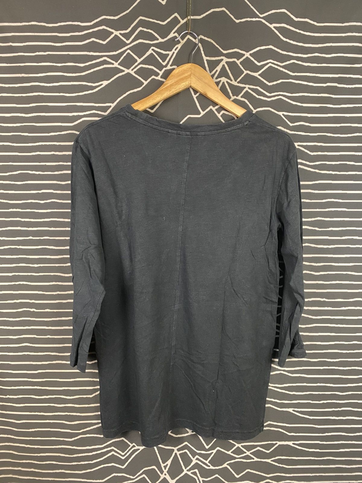 Undercover × Uniqlo Vintage Uniqlo Undercover Tee Size US M / EU 48-50 / 2 - 2 Thumbnail