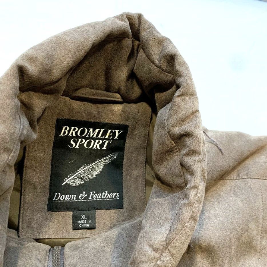 Vintage Bromley Sport Down & Feathers Insulated Suede Parka Puffer Jacket Coat Brown XL Unisex Adults Men Women Distinctly Casual Winter Fall Size XL / US 12-14 / IT 48-50 - 3 Thumbnail