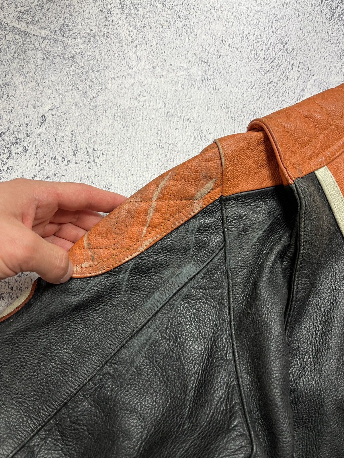 Harley Davidson Vintage Harley Davidson Leather Jacket USA Rare Logo Orange Size US L / EU 52-54 / 3 - 22 Thumbnail