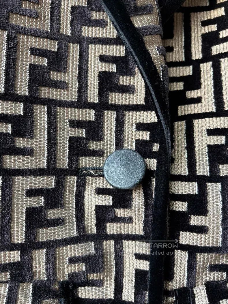 Fendi Fendi 3D embossed monogrammed suede button blazer Size XS / US 0-2 / IT 36-38 - 4 Thumbnail