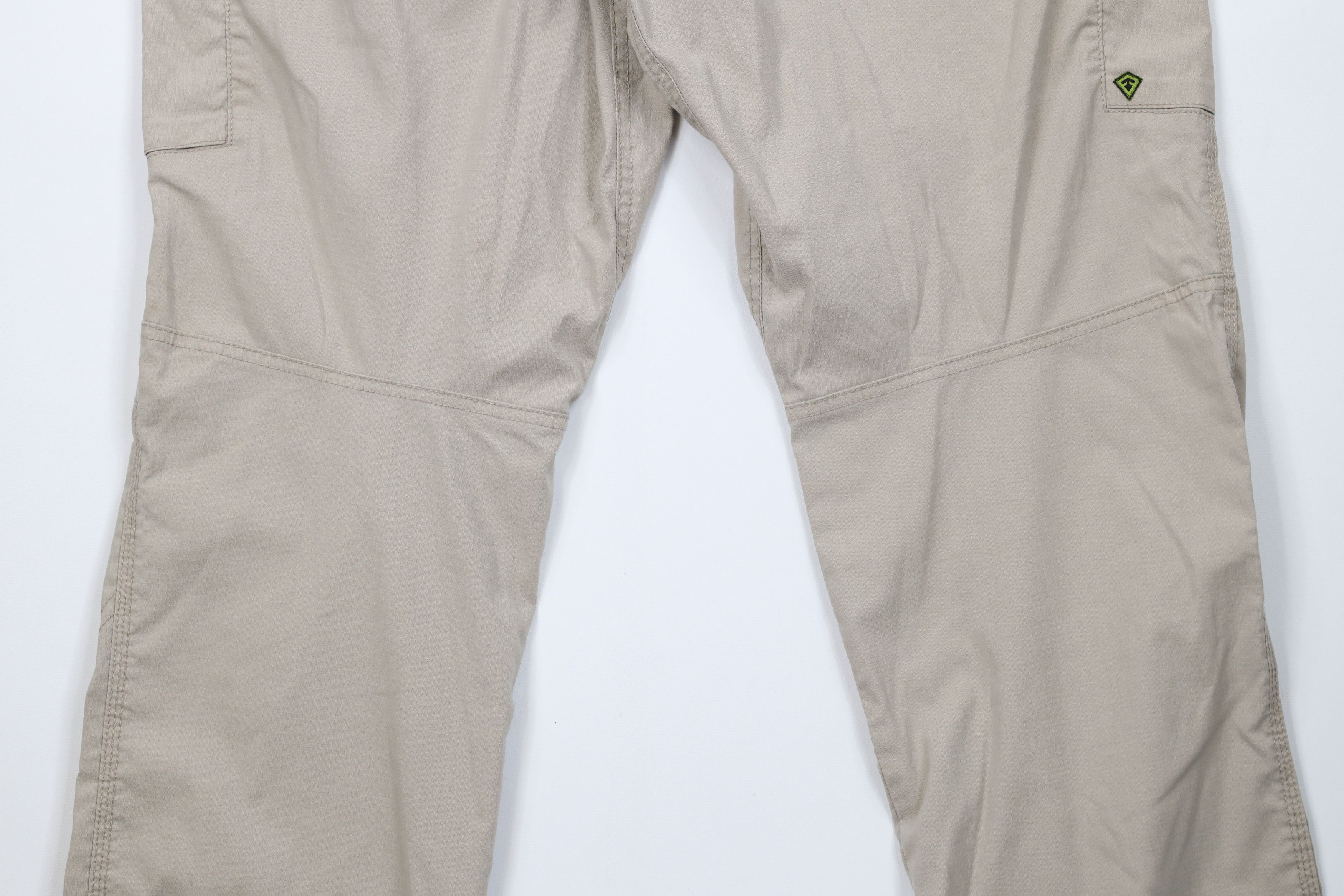 Vintage Vintage Y2K Streetwear Ripstop Tactical Wide Leg Cargo Pants Size US 36 / EU 52 - 11 Thumbnail