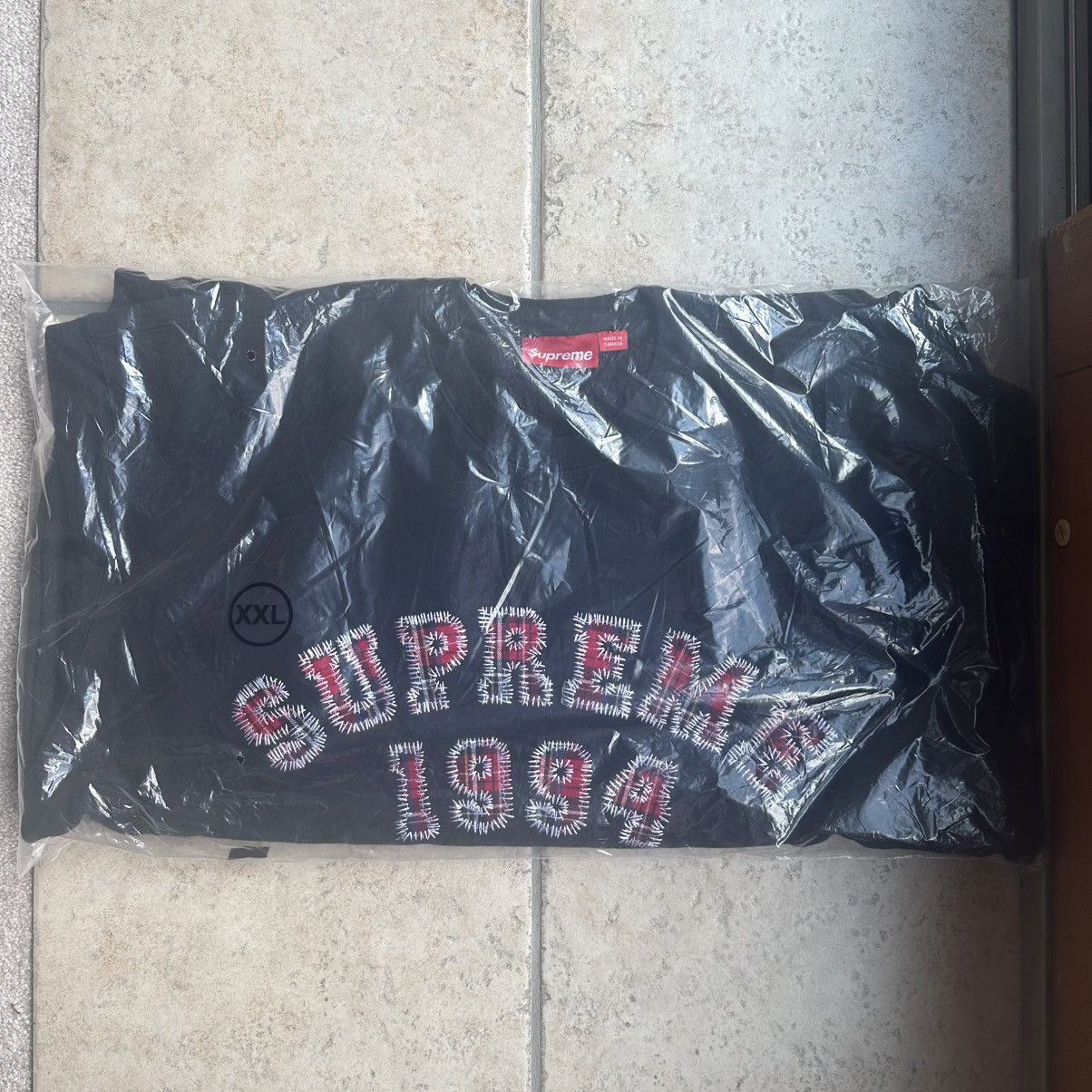 Supreme Supreme Plaid Arc Crewneck Black Size XXL Size US XXL / EU 58 / 5 - 1 Thumbnail