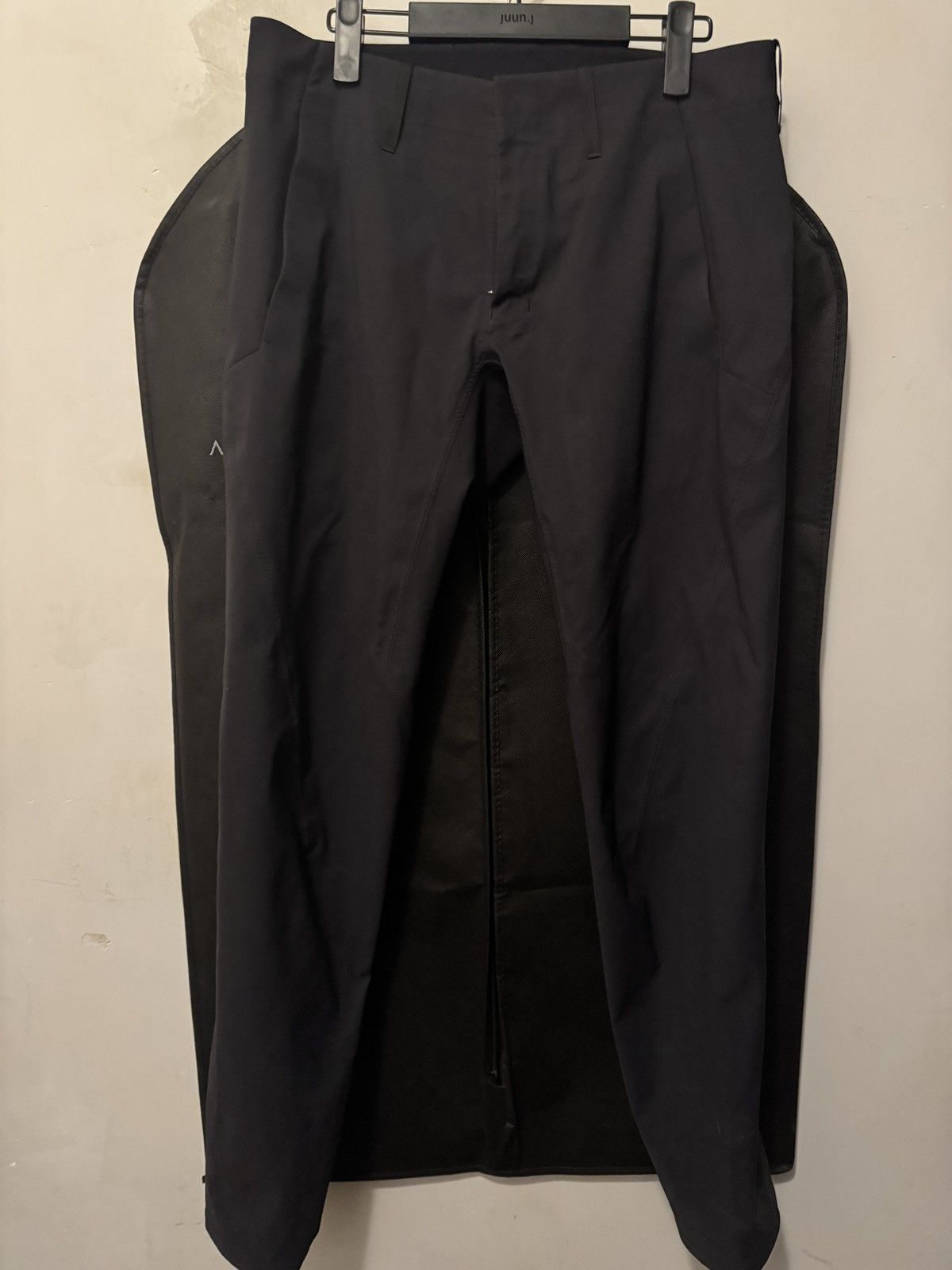 Veilance Veilance Black indices trousers Size US 30 / EU 46 - 4 Thumbnail