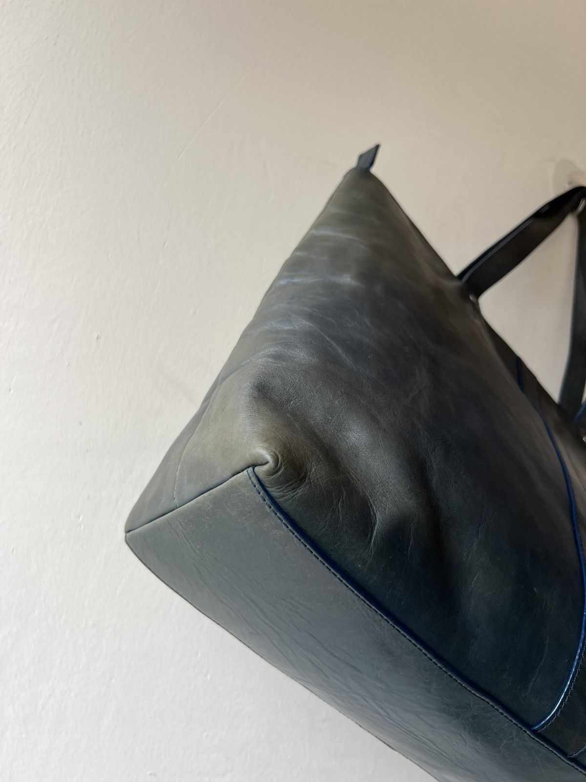 Tete Homme Tete Homme Japan Faded Patina All Leather Tote Bag Size ONE SIZE - 19 Thumbnail
