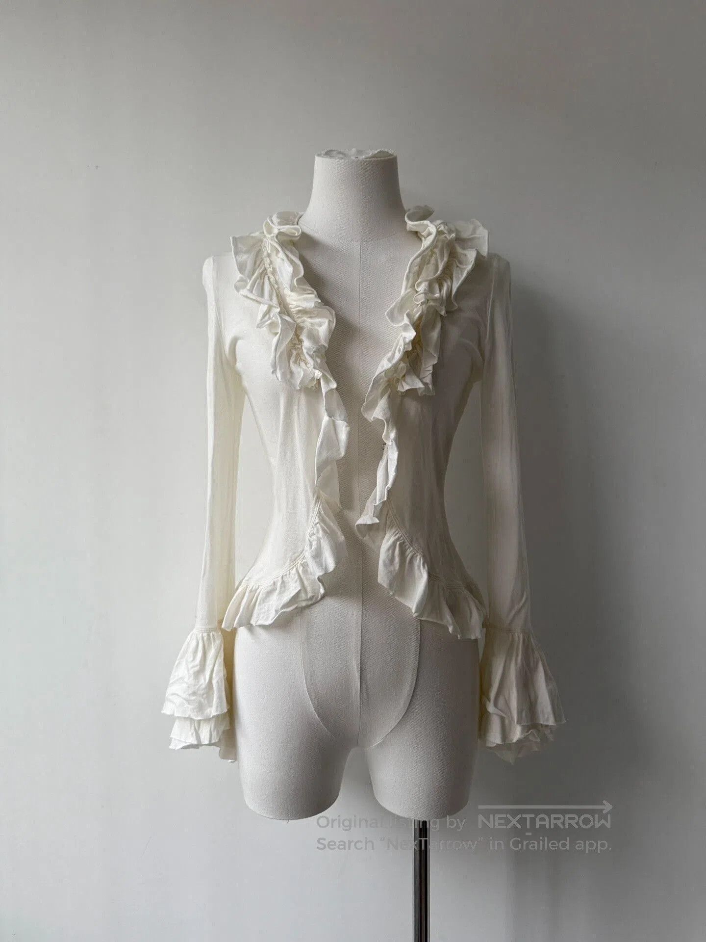 Jean Paul Gaultier Jean Paul Gaultier Ruffled Cream Top. Size XS / US 0-2 / IT 36-38 - 3 Thumbnail