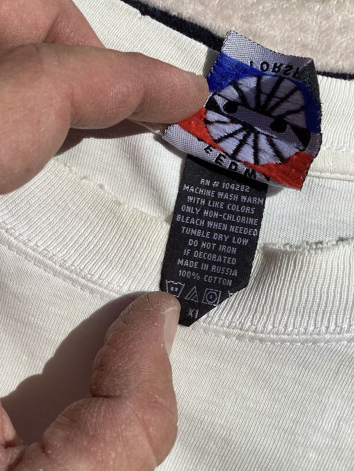 NASCAR Vintage 2002 Bristol motor Speedway sharpie 500 NASCAR Tee Size US L / EU 52-54 / 3 - 6 Thumbnail