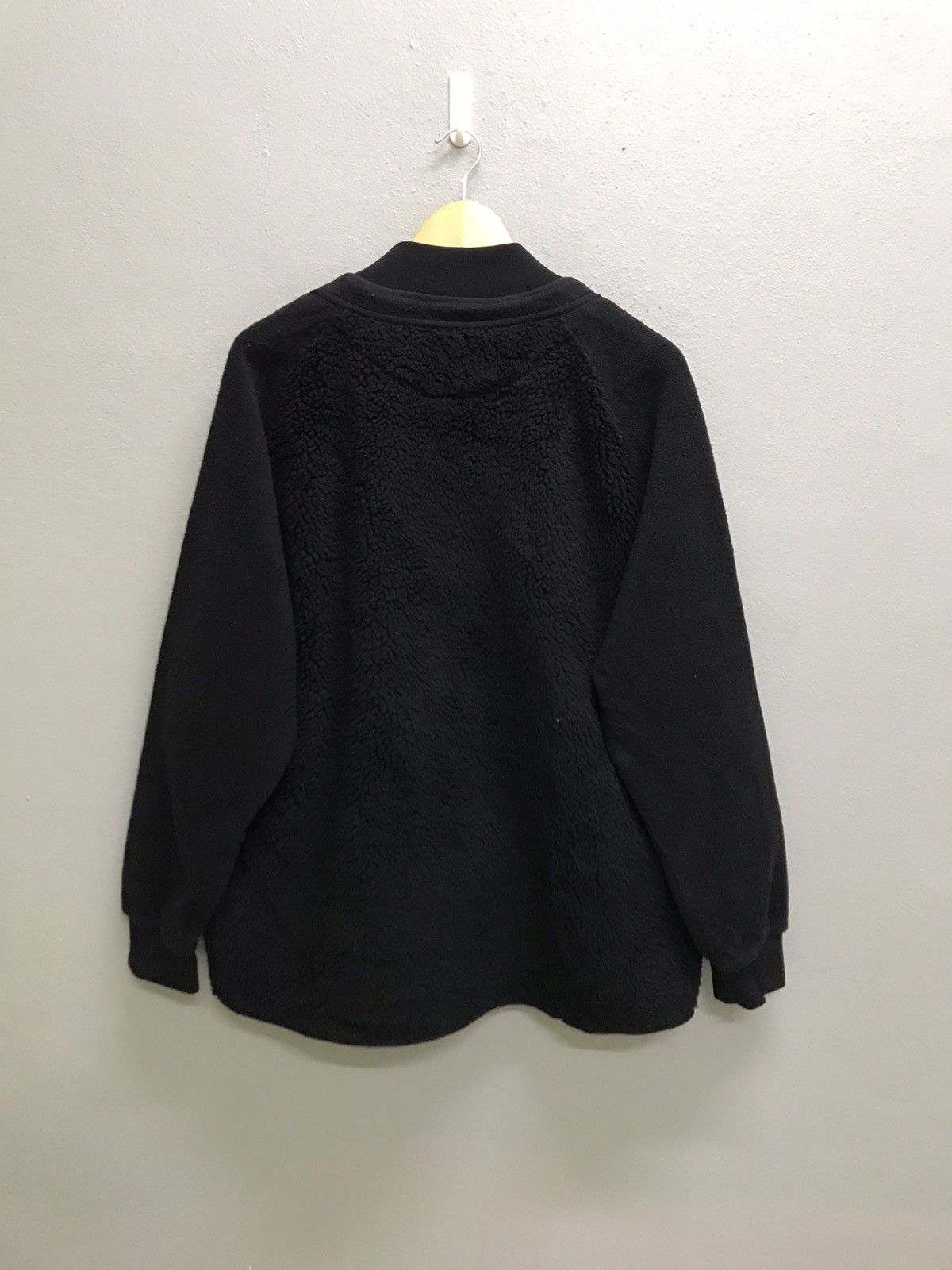 Uniqlo × White Mountaineering UNIQLO X WHITE MOUNTAINEERING BOMBER FLEECE JACKET Size US L / EU 52-54 / 3 - 6 Thumbnail