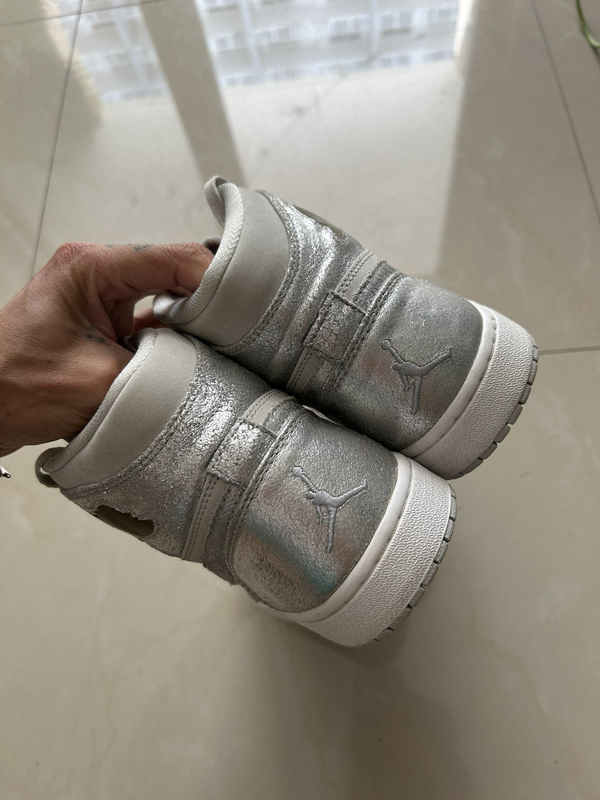 Jordan Brand 2006 Jordan 1 Silver CO JP with Suitcase Size US 11 / EU 44 - 4 Thumbnail