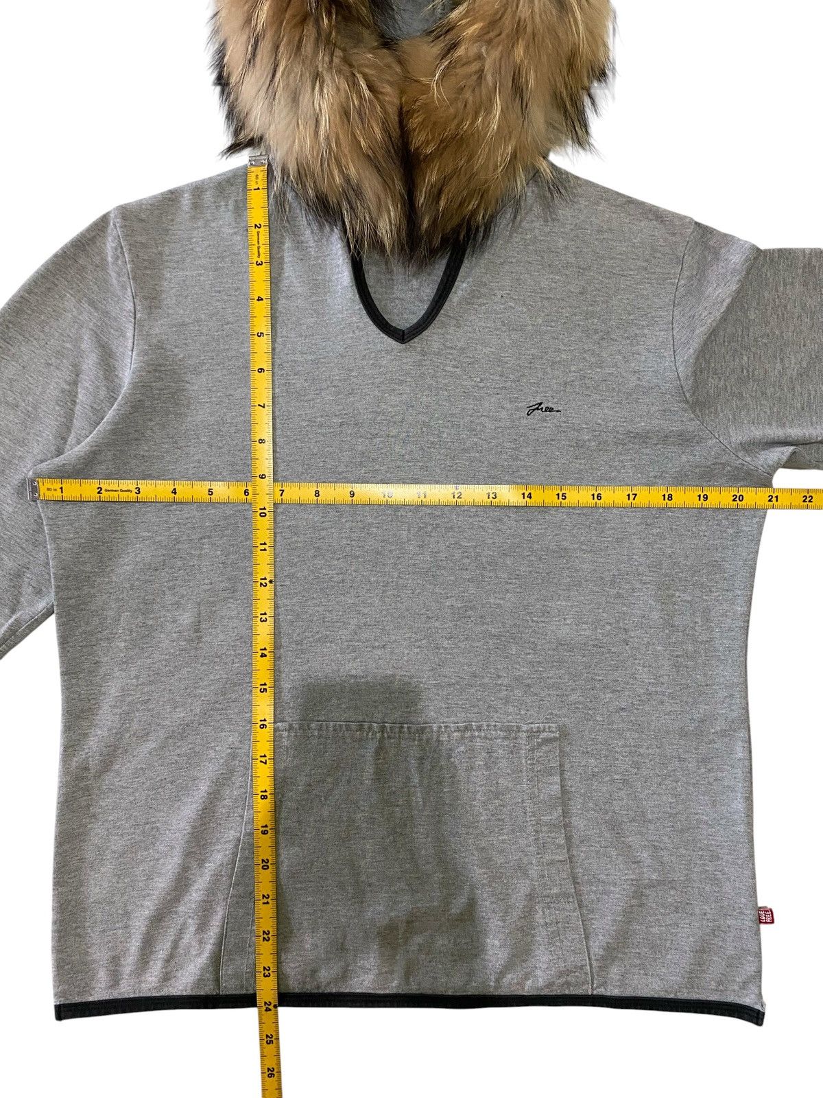 Japanese Brand Fur Japanese Clean Aesthetic Hoodie Essential Wear Style Size US L / EU 52-54 / 3 - 13 Thumbnail