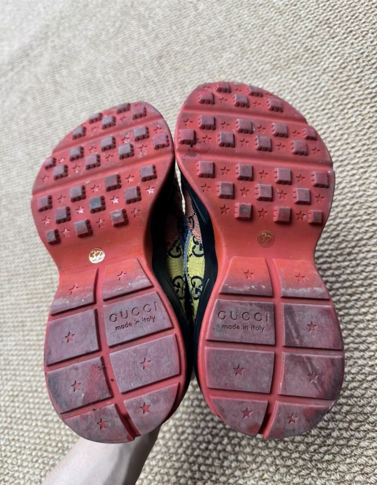 Gucci Gucci Mixed Canvas Printed Sneakers 663681 2UZK0 7072 K37 Size US 7 / IT 37 - 7 Thumbnail