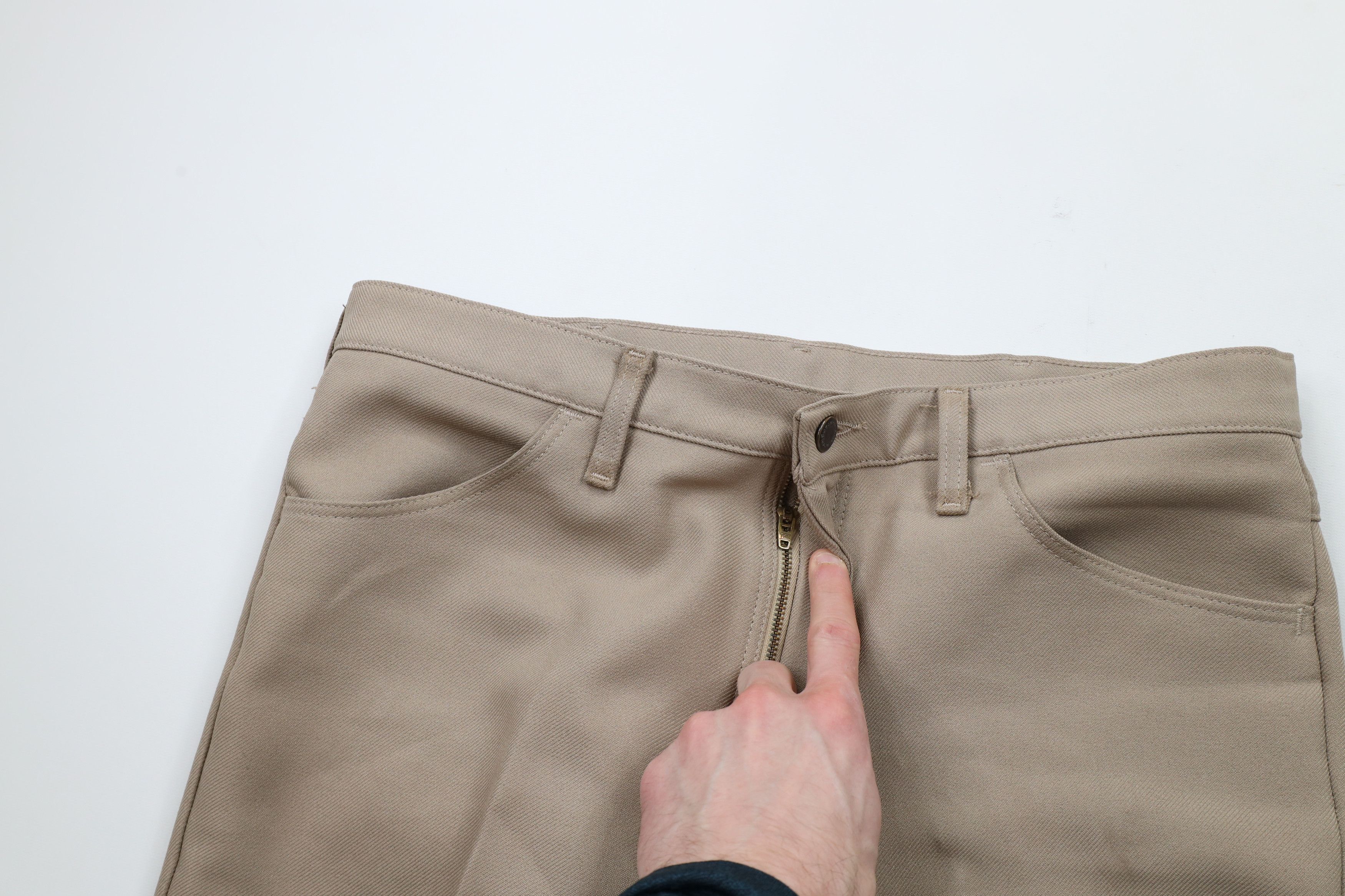 Vintage × Wrangler Vintage 90s Wrangler Knit Flared Bootcut Chino Pants Beige Size US 36 / EU 52 - 9 Thumbnail