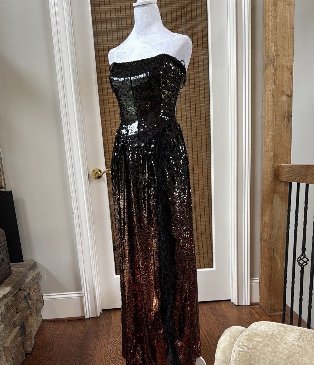 Nordstrom WeWoreWhat corset strapless sequin feather maxi dress Size XS / US 0-2 / IT 36-38 - 2 Thumbnail