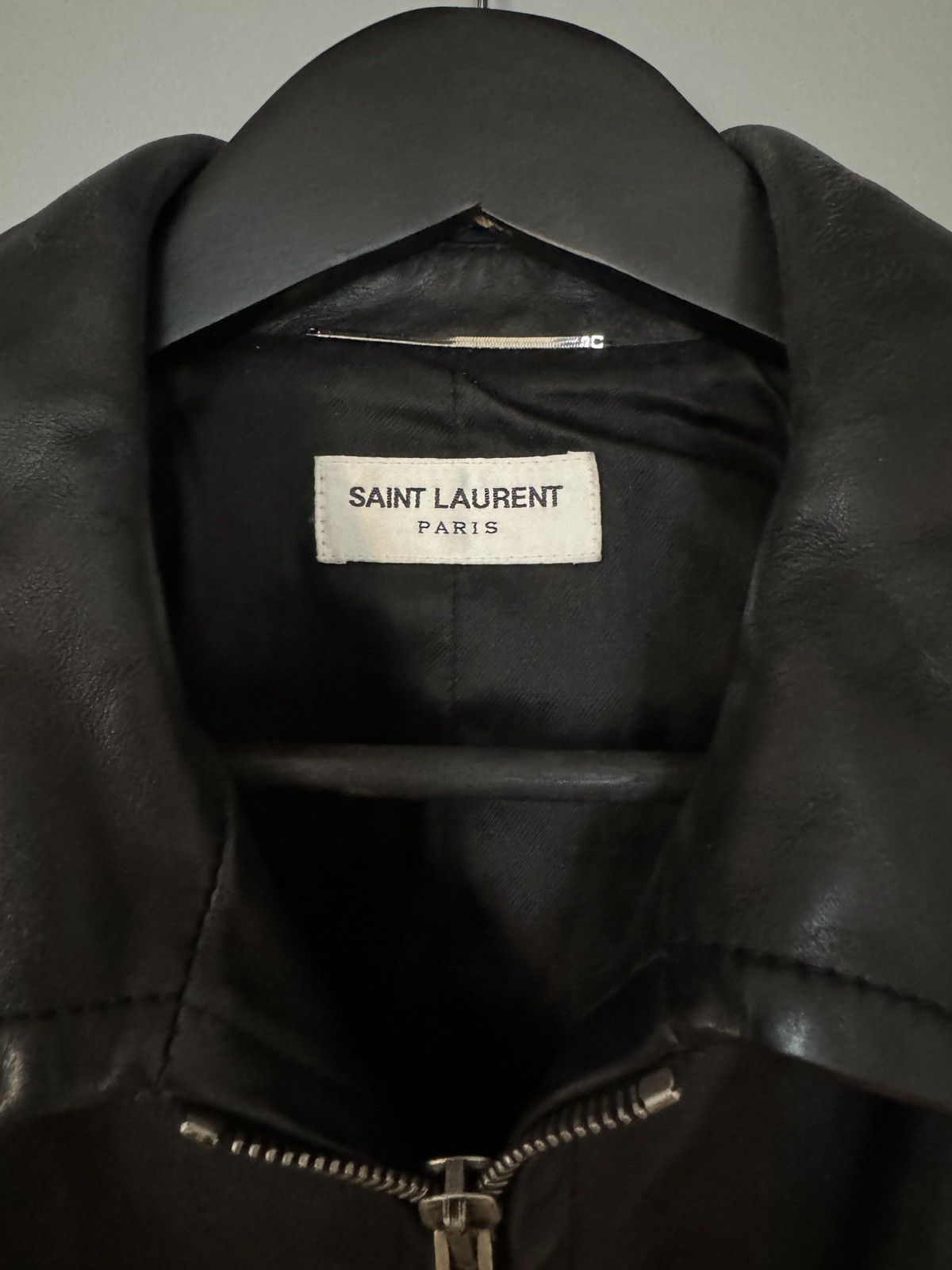 Anthony Vaccarello × Saint Laurent Paris Men’s Cropped Leather Jacket (2022) Size US M / EU 48-50 / 2 - 4 Thumbnail