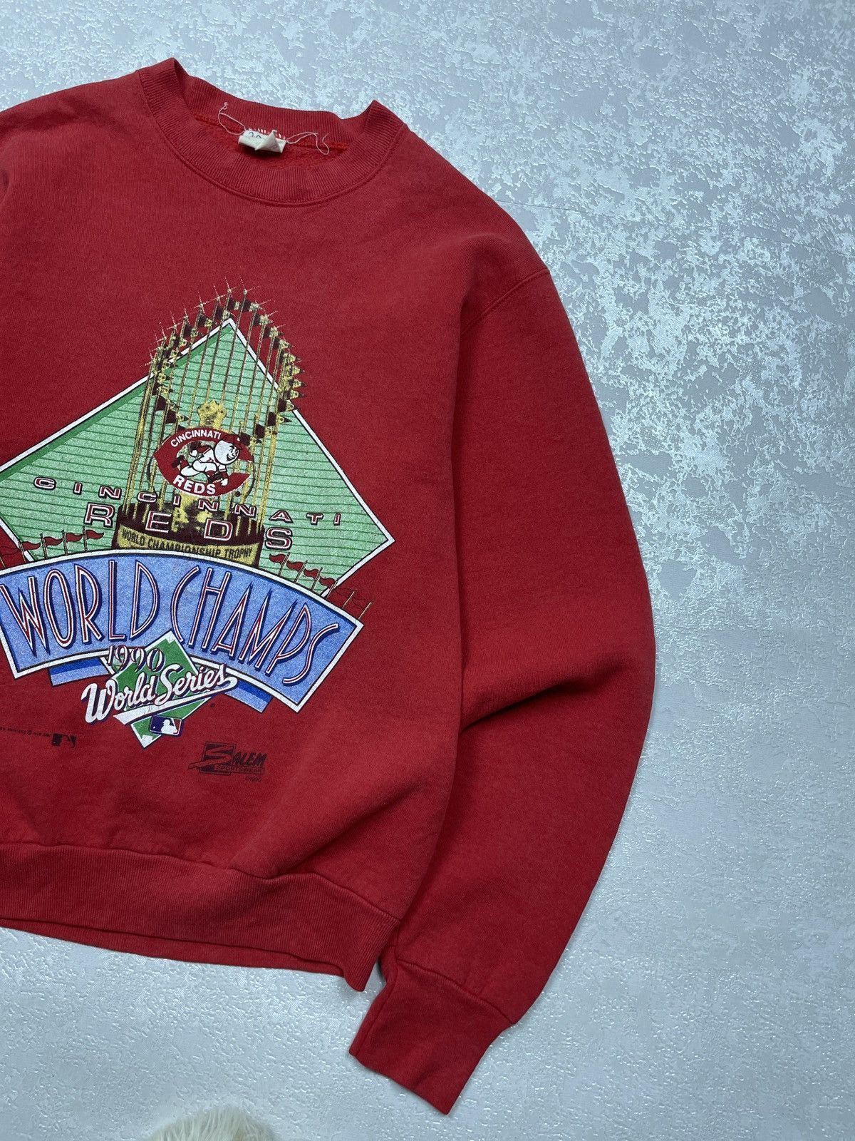 MLB Vintage 1990 Cincinnati reds world champion sweatshirt Size US S / EU 44-46 / 1 - 3 Thumbnail