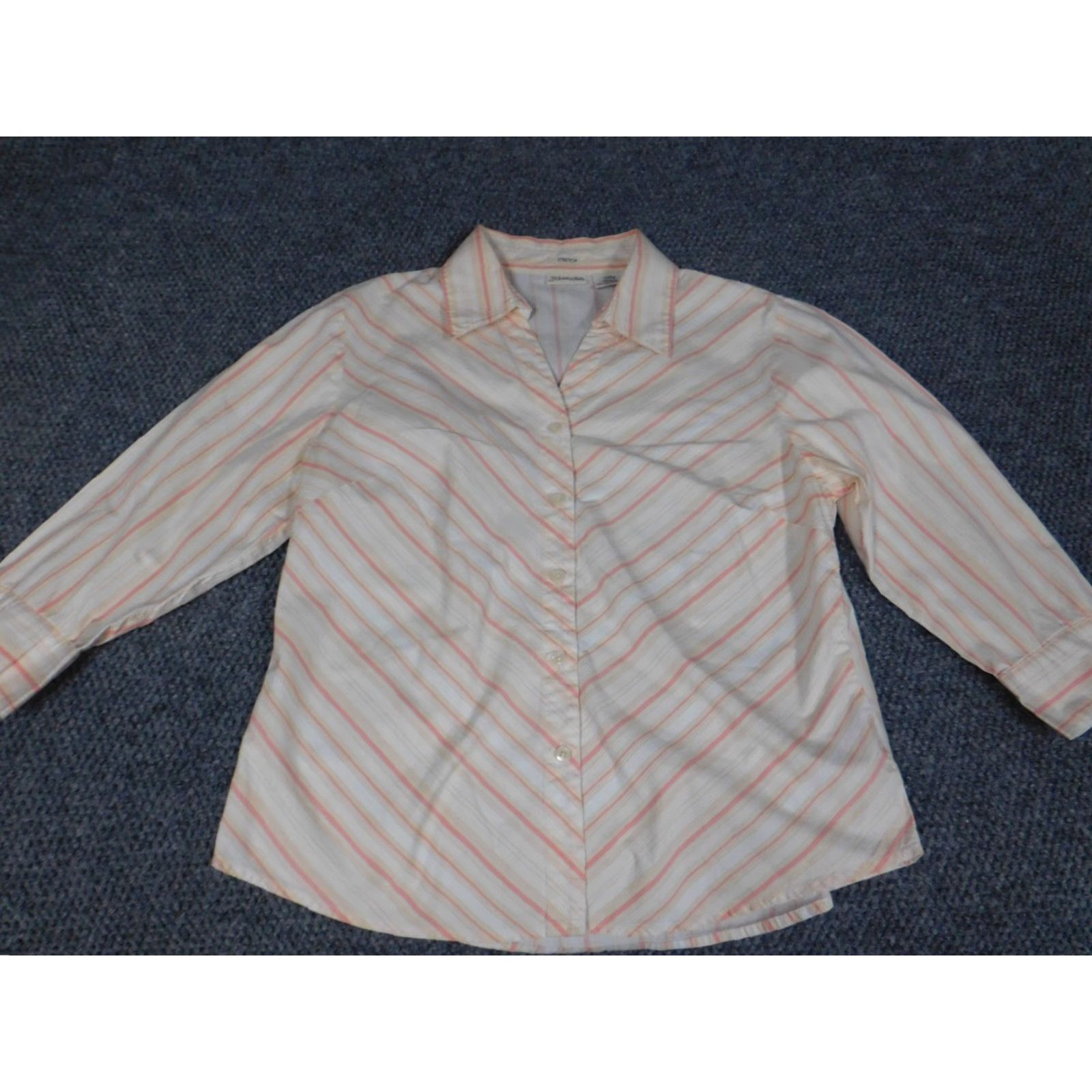 Vintage St. John's Bay Womens Blouse L Pink Striped Button Down Regular Collar Cotton Rayon Casual Sleeve Long Button Accents Size L / US 10 / IT 46 - 2 Thumbnail