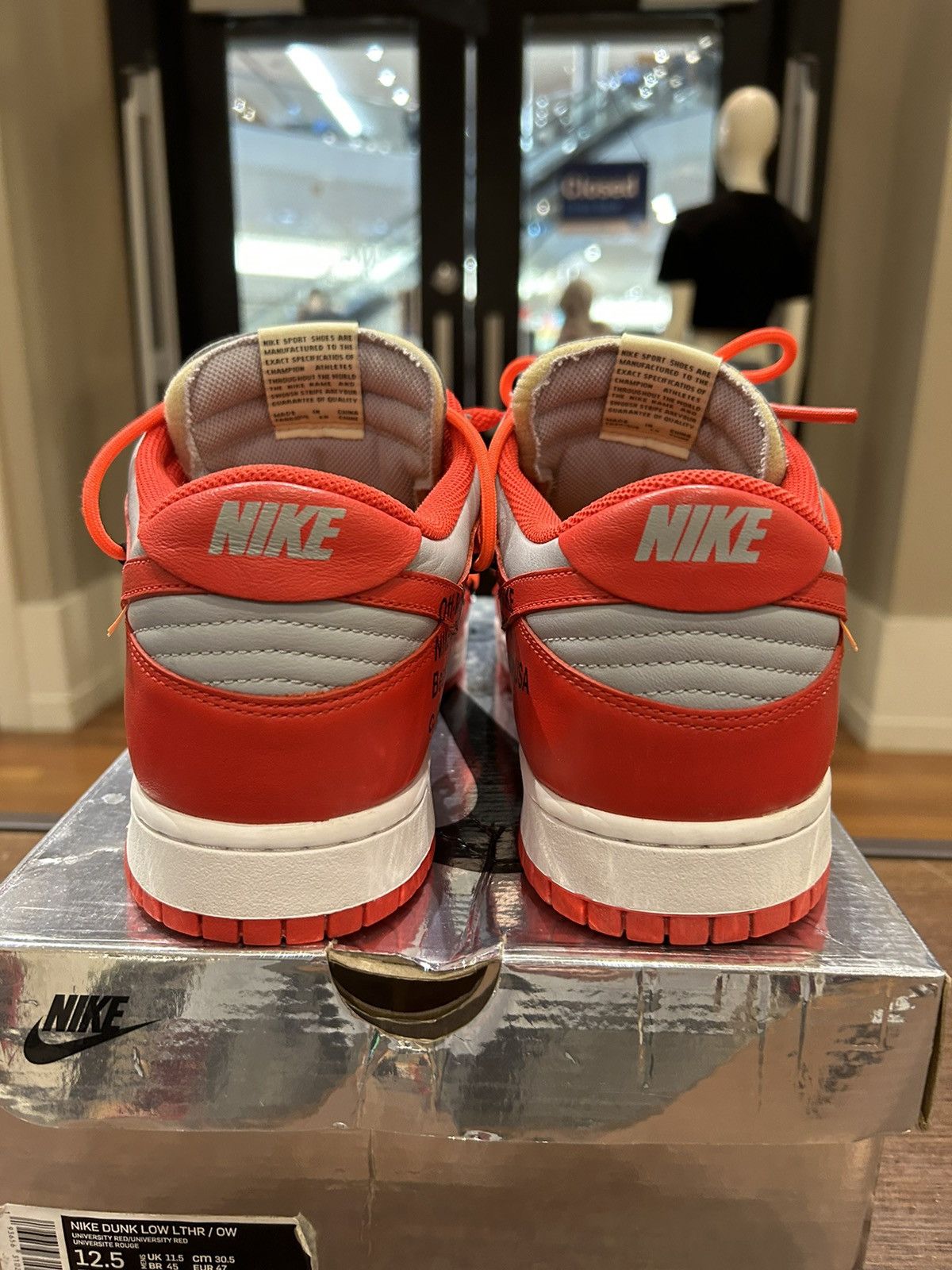 Nike × Off-White Off-White X Nike Dunk ‘University Red’ Size US 12.5 / EU 45-46 - 3 Thumbnail