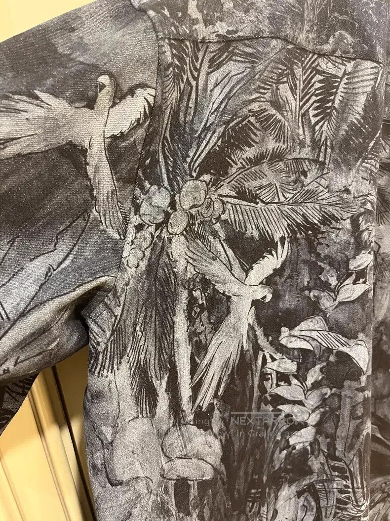 Valentino Valentino Jungle oil painting print denim short-sleeved sh Size US S / EU 44-46 / 1 - 8 Thumbnail