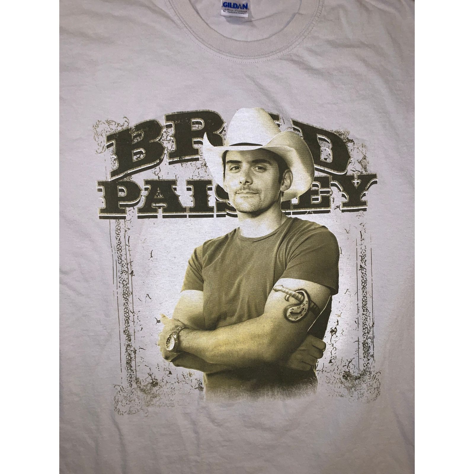 Band Tees Brad Paisley 2007 Tour T Shirt Bonfires Amplifiers L Country Size US L / EU 52-54 / 3 - 1 Thumbnail