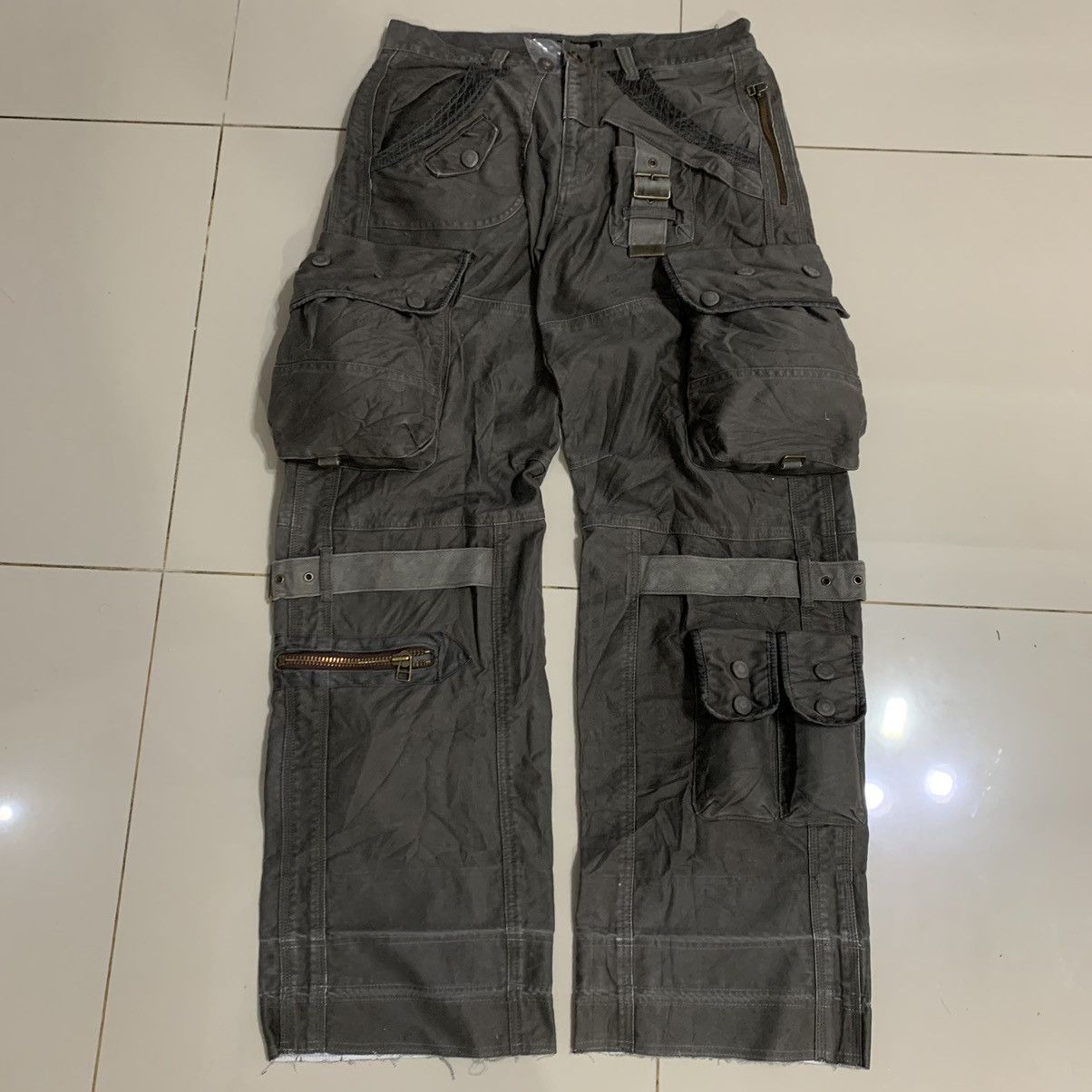 Tete Homme Rare Plag by Tete Homme Issey Miyake Cargo Multipocket LP Size US 32 / EU 48 - 1 Thumbnail
