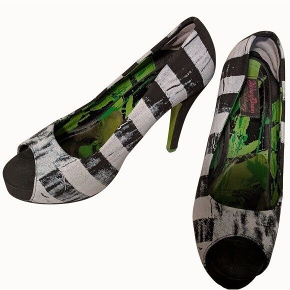 Betsey Johnson Abbey Dawn by Avril Lavigne Black and White Striped 5" Heels Size US 8.5 / IT 38.5 - 4 Thumbnail