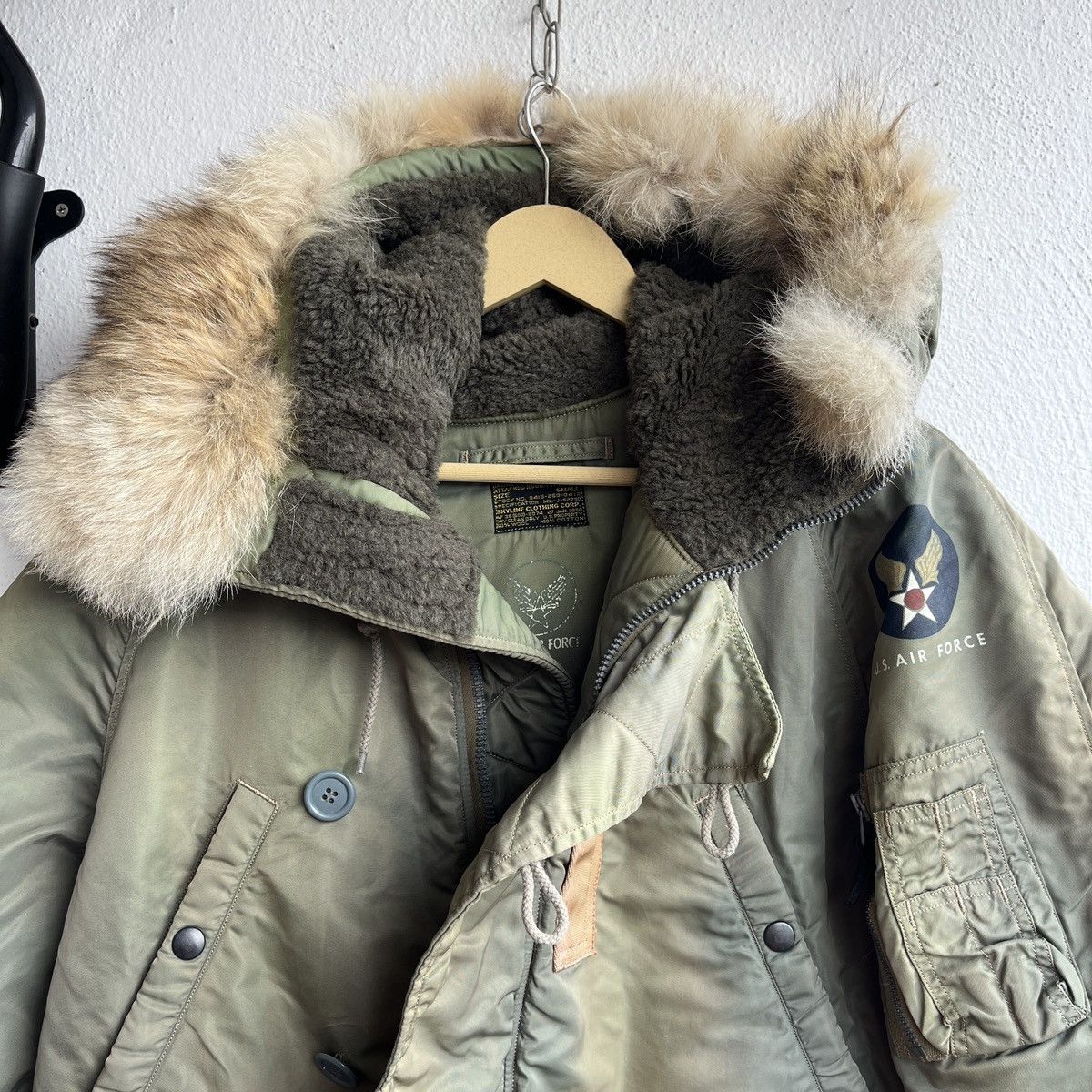Buzz Rickson's SKYLINE BUZZ RICKSONS N-3B BOMBER FLIGHT JACKET US AIRFORCE Size US S / EU 44-46 / 1 - 21 Thumbnail