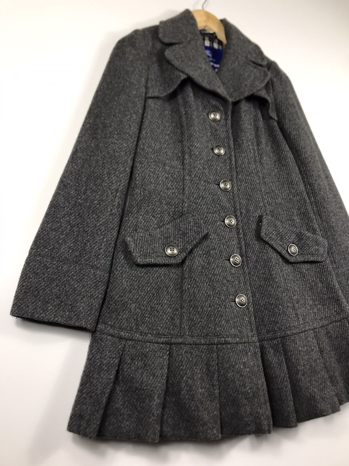 Burberry ⚡️Vintage Burberry Blue Label Klassisk Wool Button Jacket Size XS / US 0-2 / IT 36-38 - 2 Thumbnail