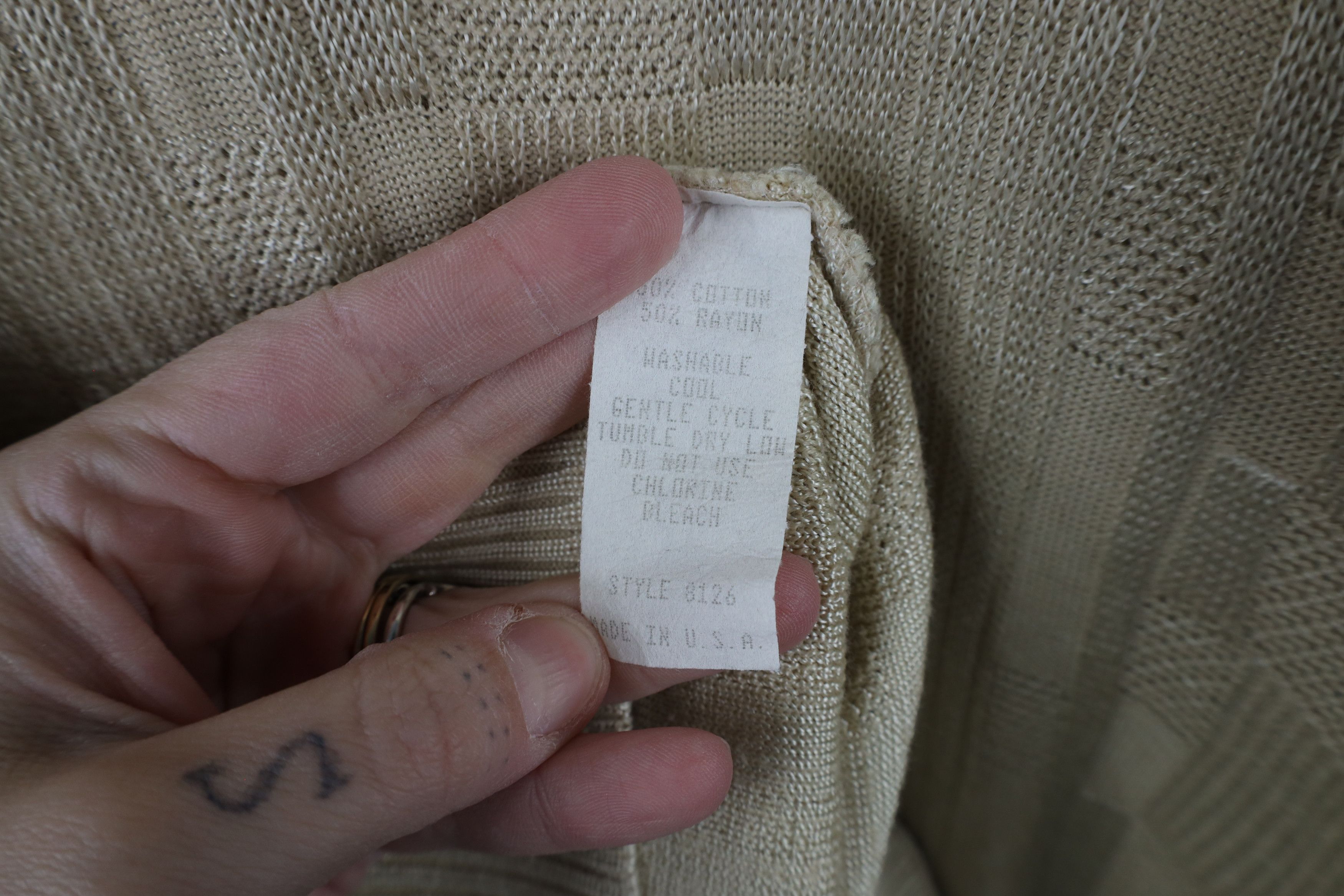 Vintage Vintage 90s Coogi Style Striped Knit T-Shirt Beige USA Size US XXL / EU 58 / 5 - 7 Thumbnail