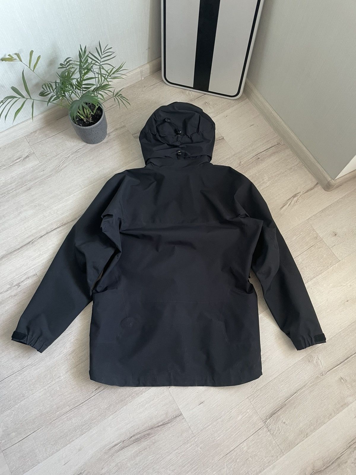 Arc'teryx Arc’teryx Theta AR GoreTex Pro Shell Jacket Vintage XCR Size US L / EU 52-54 / 3 - 4 Thumbnail