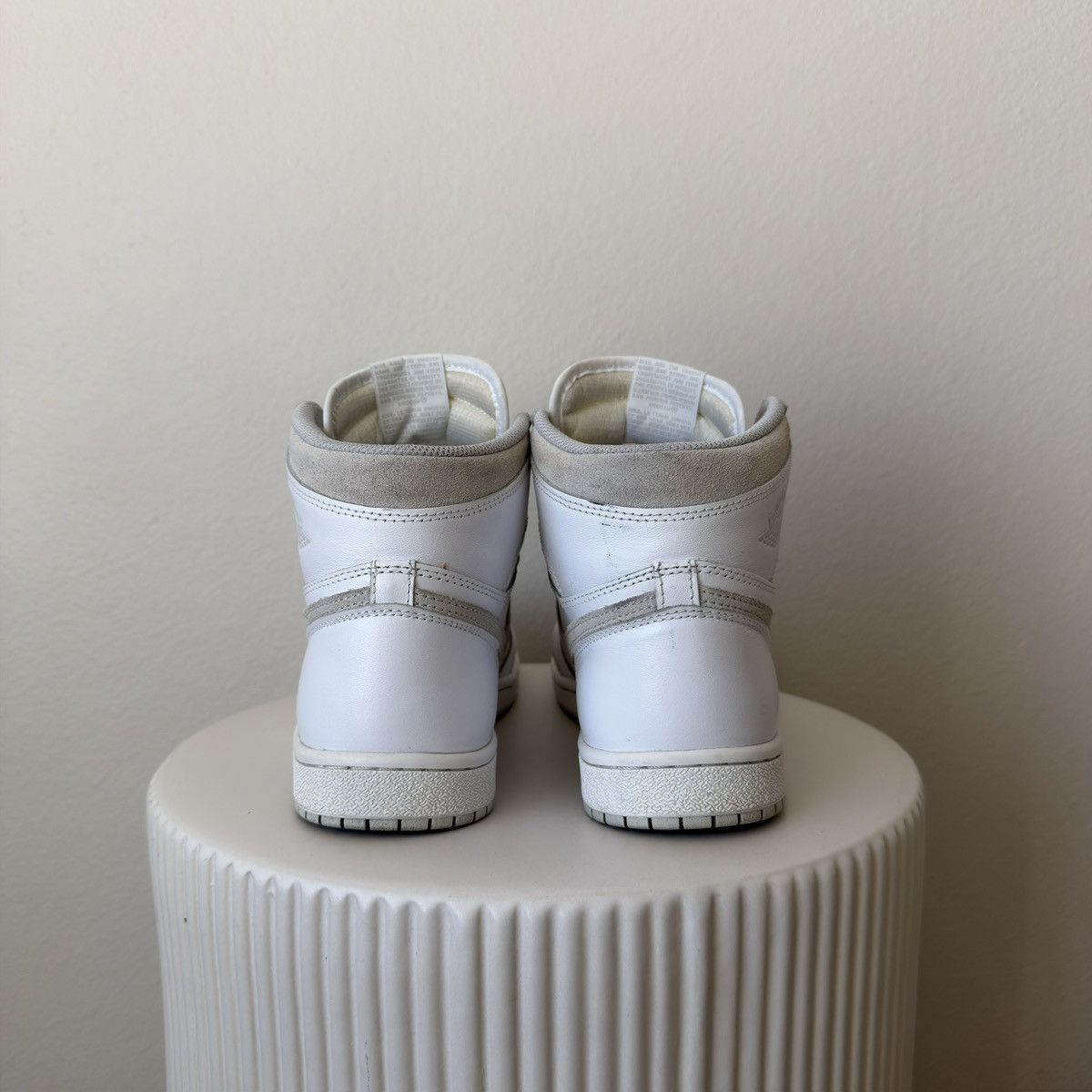 Nike Air Jordan 1 Retro High ‘85 OG ‘Neutral Grey’ Size US 9.5 / EU 42-43 - 3 Thumbnail