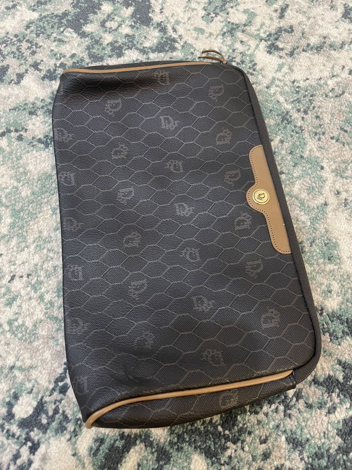 Dior 1990 - Dior Honey Comb Monogram Leather Clutch Bag Size ONE SIZE - 17 Thumbnail