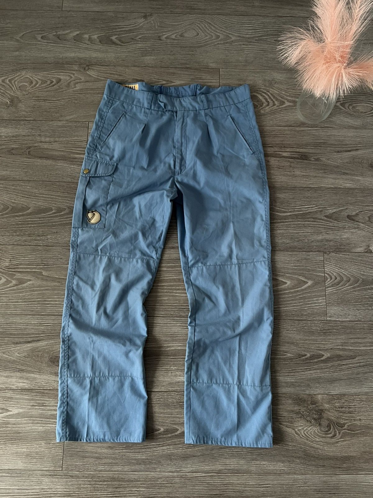 Fjallraven × Vintage ‼️Vintage Fjallraven Leather Logo Cargo Forest Utility Pants‼️ Size US 36 / EU 52 - 3 Thumbnail