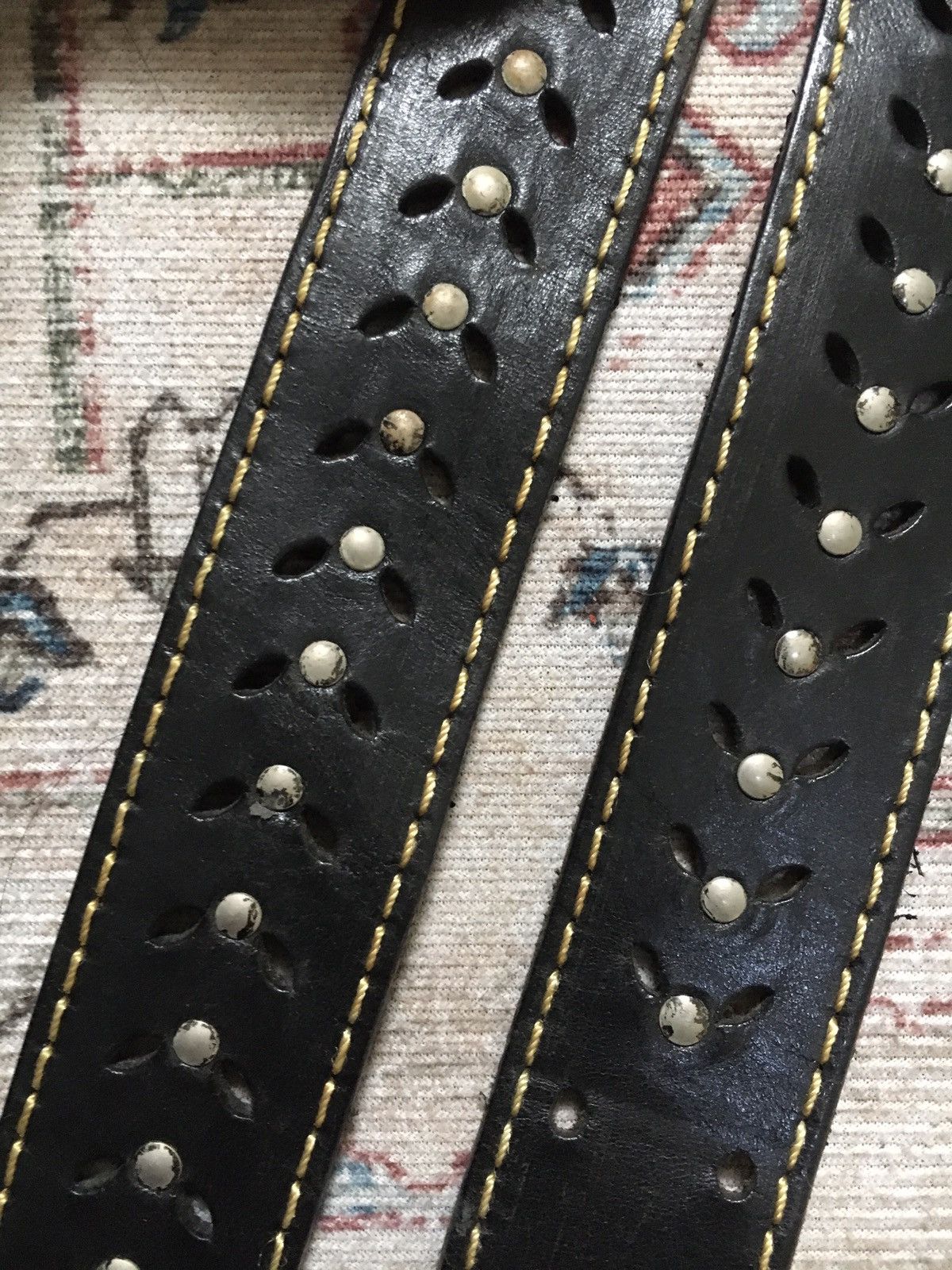 If Six Was Nine × Japanese Brand × Le Grande Bleu (L.G.B.) Black Leather 2 prongs Studded Belt Size ONE SIZE - 4 Thumbnail