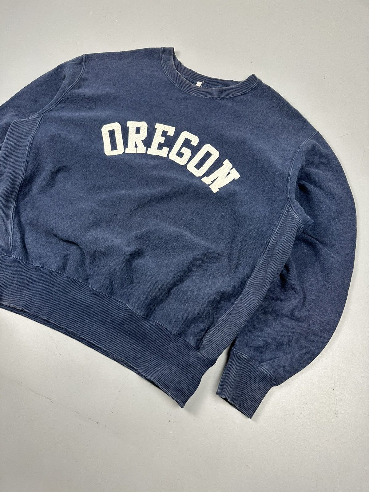 Vintage Vintage Oregon Heavy Crewneck Sweatshirt Size US M / EU 48-50 / 2 - 3 Thumbnail