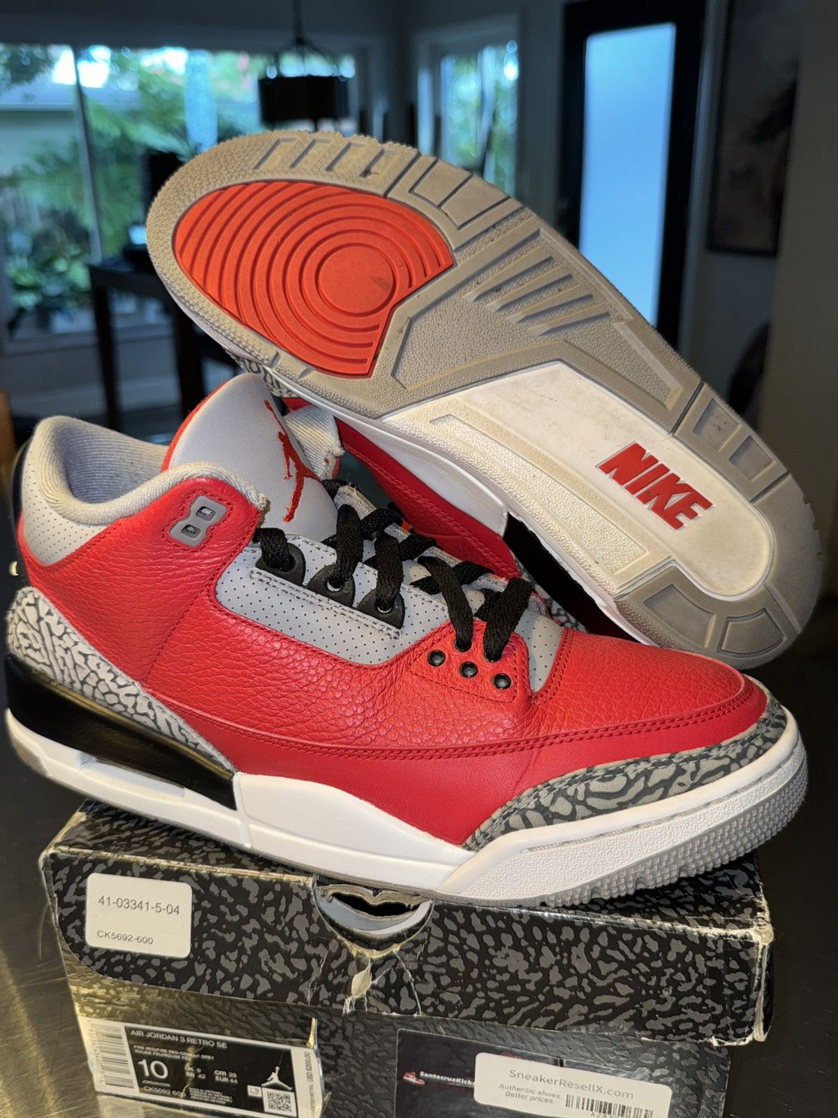 Jordan Brand Jordan retro 3 SE Unite SIZE 10 mens sneakers shoe nike air Size US 10 / EU 43 - 2 Thumbnail