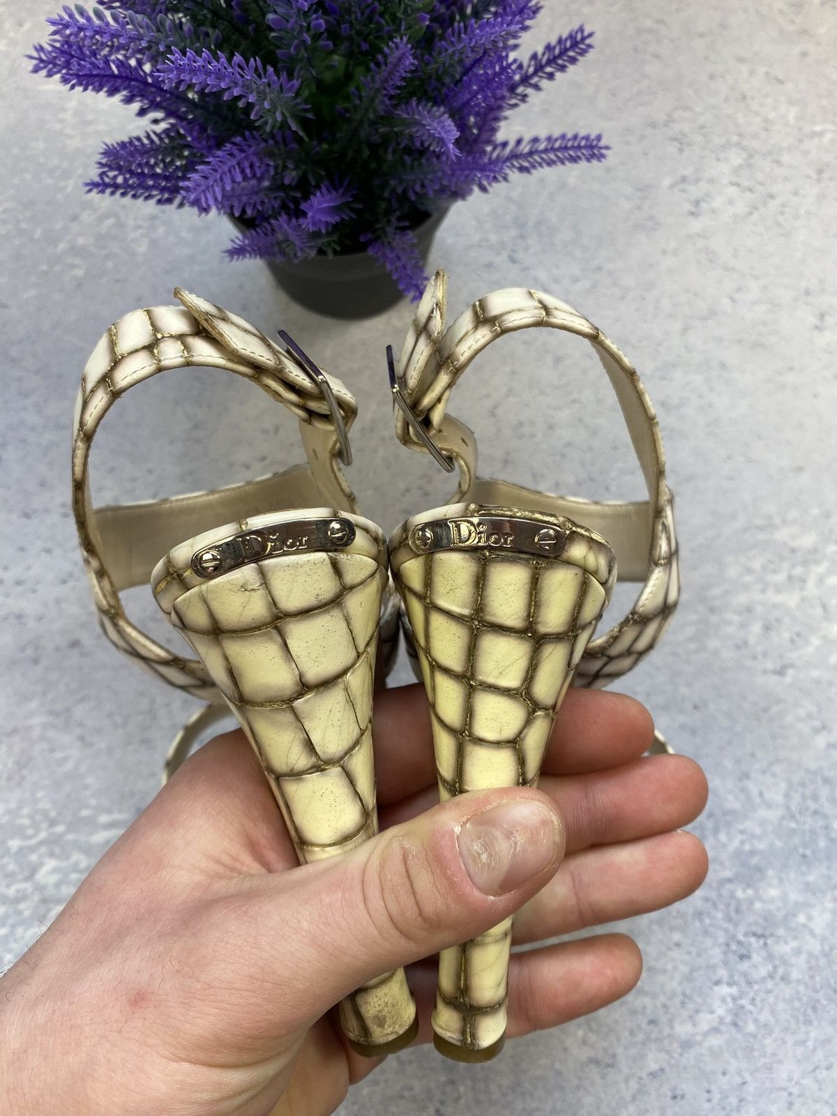Dior Christian Dior Women’s Leather Heels Shoes Size 36 Size US 6 / IT 36 - 6 Thumbnail