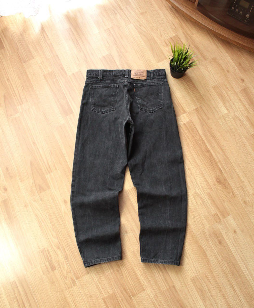 Levi's × Levi's Vintage Clothing 🔥 Vintage Levis 550 Distressed Denim Washed Pants Jeans Size US 34 / EU 50 - 1 Thumbnail