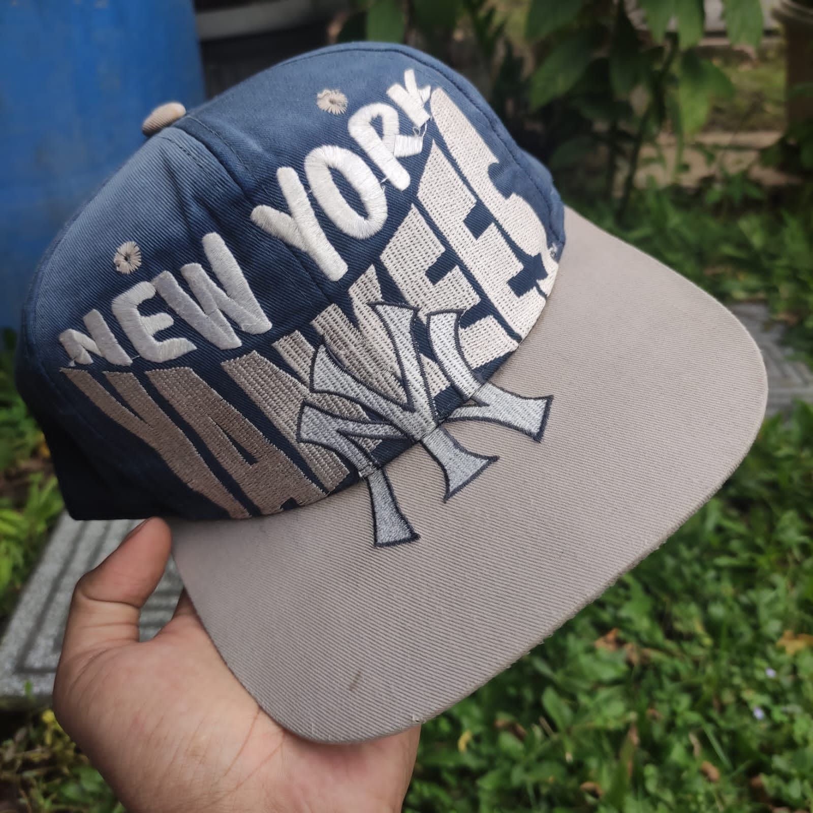 Logo 7 × MLB × Vintage Vintage NY New York Yankees Hat – Big Logo - Logo 7 inc Size ONE SIZE - 3 Thumbnail